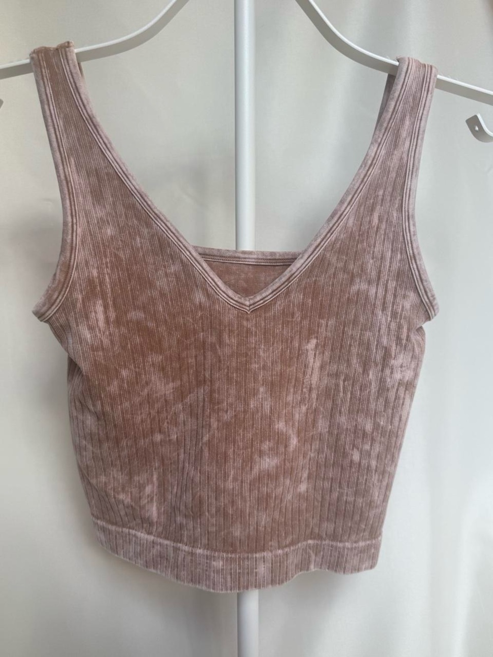 🤎 Zenana Outfitters Ribbed V-Neck Tank Top 🤎